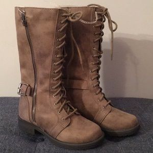 Girls boots - New Size 13